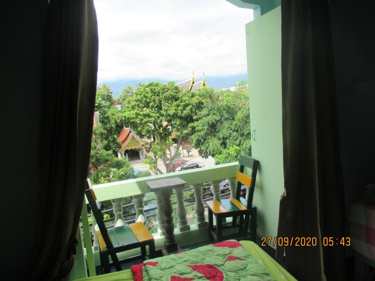 Jay Guesthouse And Restaurant (Adults Only) Chiang Mai Exteriör bild